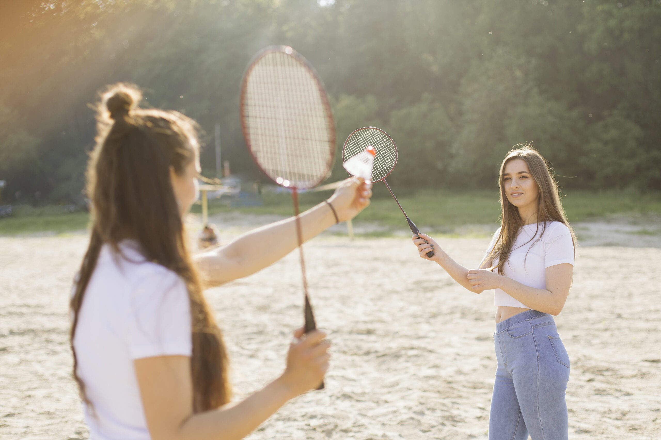 badminton na kempingu w poraju